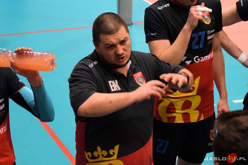 MKS "GAMRAT-MOSiR" Jasło - AKS V LO Rzeszów (3:0)