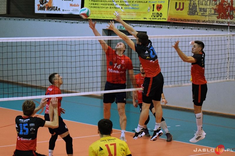 MKS "GAMRAT-MOSiR" Jasło - TS Volley Rybnik (3:2)