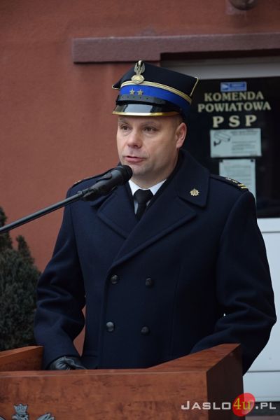 Przekazanie samochód i sprzętu ratowniczego dla KP PSP w Jaśle