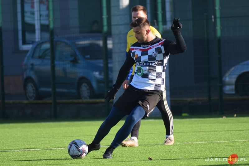 Mecz sparingowy JKS Czarni 1910 Jasło - Kolejarz Stróże 6:2