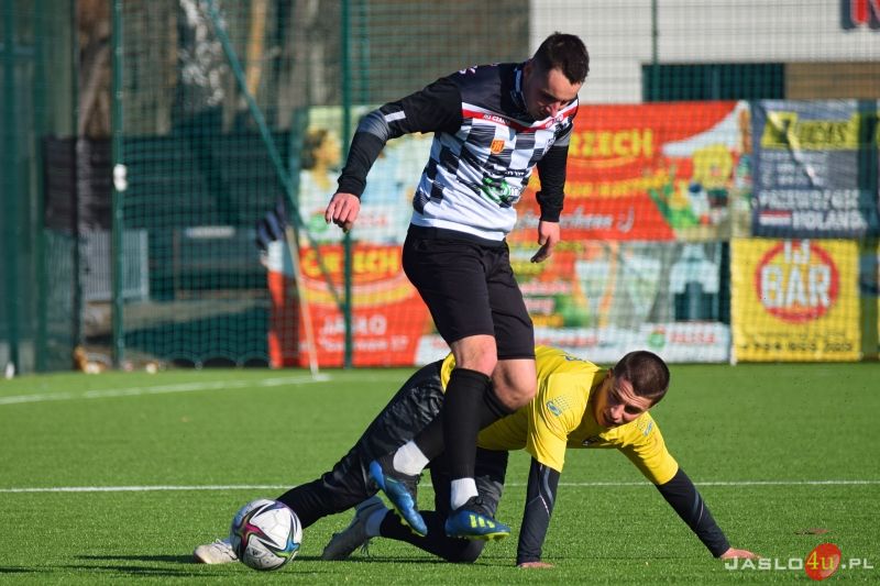 Mecz sparingowy JKS Czarni 1910 Jasło - Kolejarz Stróże 6:2