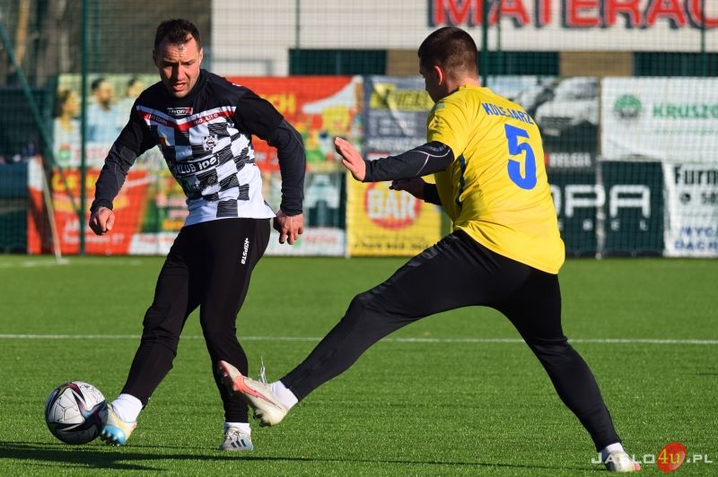 Mecz sparingowy JKS Czarni 1910 Jasło - Kolejarz Stróże 6:2