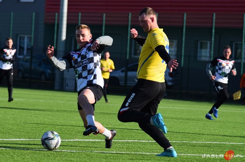 Mecz sparingowy JKS Czarni 1910 Jasło - Kolejarz Stróże 6:2