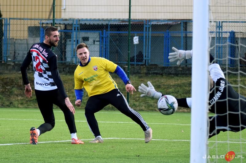 Mecz sparingowy JKS Czarni 1910 Jasło - Kolejarz Stróże 6:2