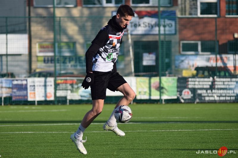 Mecz sparingowy JKS Czarni 1910 Jasło - Kolejarz Stróże 6:2