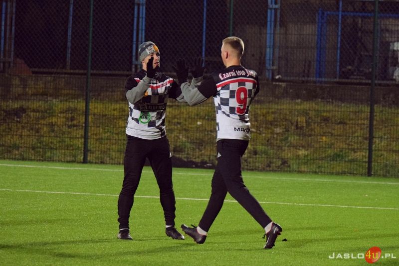 Mecz sparingowy JKS Czarni 1910 Jasło - LKS Pustków 5:1