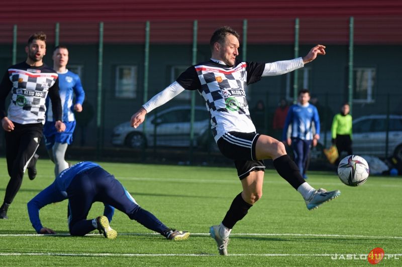 Mecz sparingowy JKS Czarni 1910 Jasło - LKS Wisłok Wiśniowa 3:3