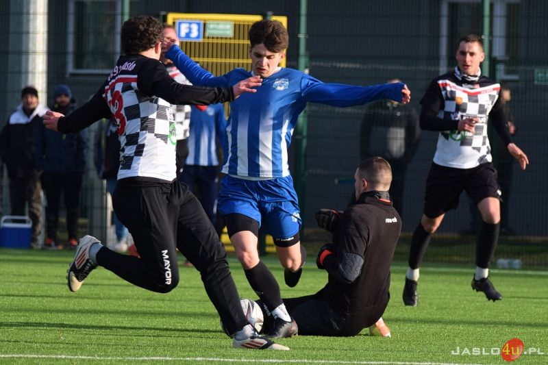 Mecz sparingowy JKS Czarni 1910 Jasło - LKS Wisłok Wiśniowa 3:3
