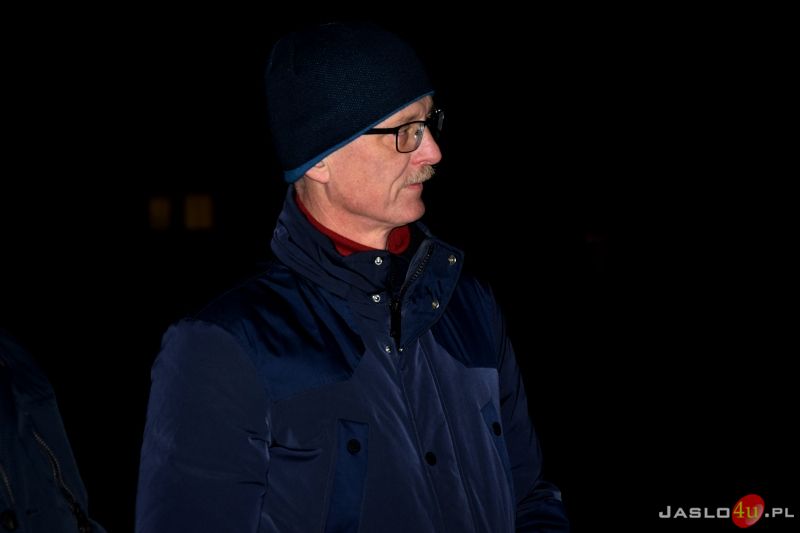 Pikieta przeciwko planom reorganizacji I LO w Jaśle