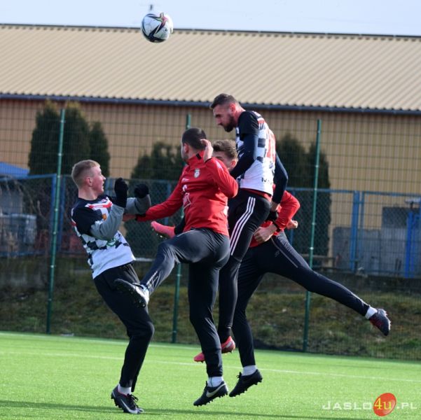 Sparing JKS Czarni 1910 Jasło - Partyzant Targowiska (5:0)