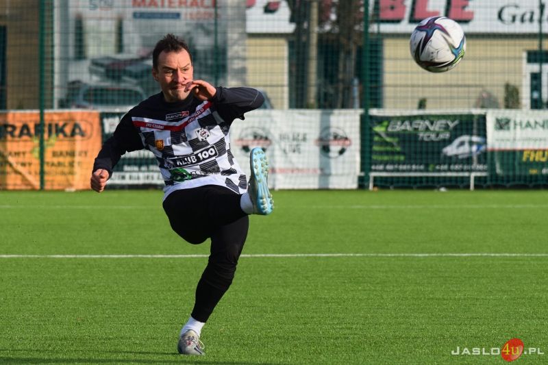 Sparing JKS Czarni 1910 Jasło - Partyzant Targowiska (5:0)