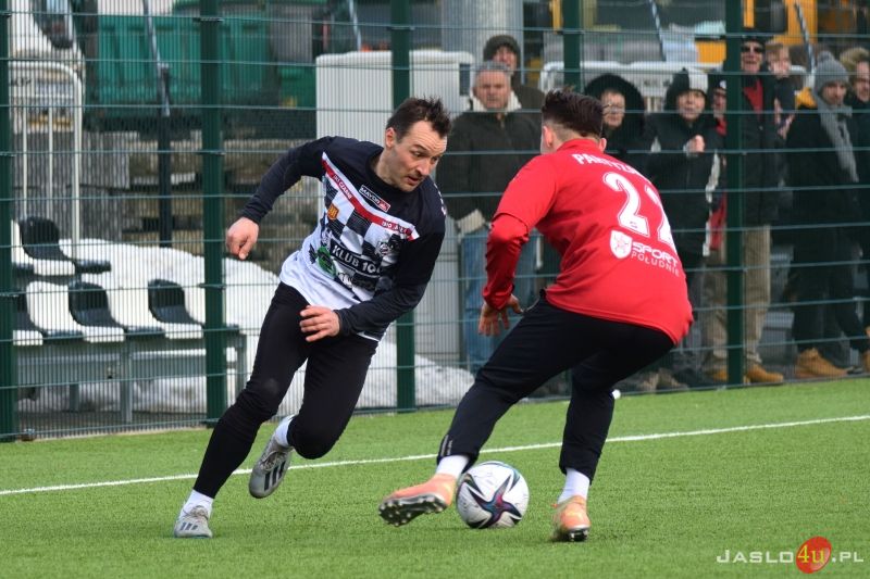 Sparing JKS Czarni 1910 Jasło - Partyzant Targowiska (5:0)