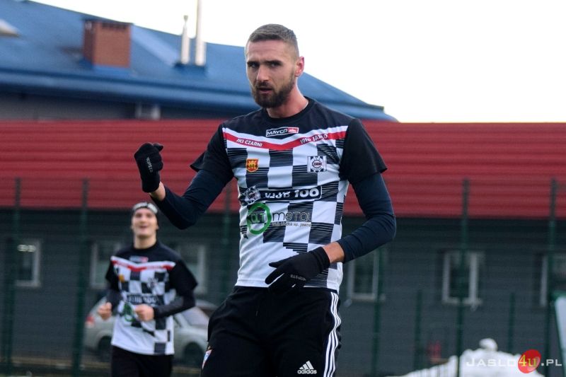 Sparing JKS Czarni 1910 Jasło - Partyzant Targowiska (5:0)