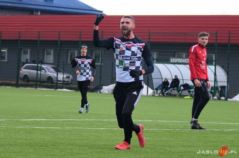 Sparing JKS Czarni 1910 Jasło - Partyzant Targowiska (5:0)