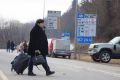 Przejazd pociągu humanitarnego z przejścia granicznego w Krościenku