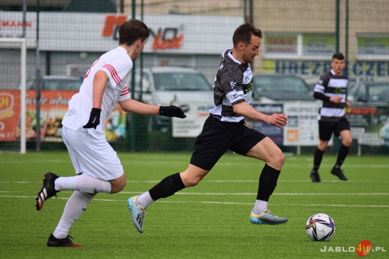 Mecz JKS Czarni 1910 Jasło - Beskid Posada Górna 4:1