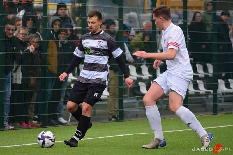 Mecz JKS Czarni 1910 Jasło - Beskid Posada Górna 4:1
