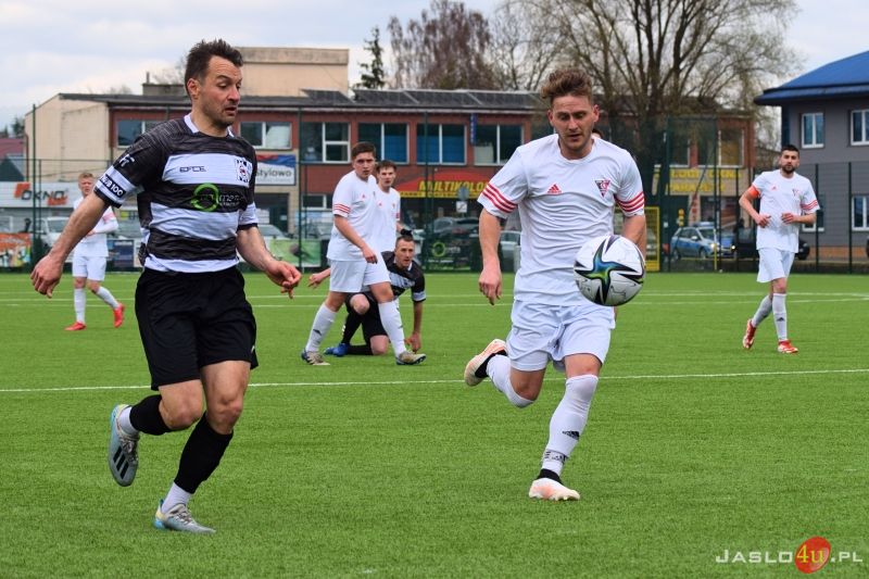 Mecz JKS Czarni 1910 Jasło - Beskid Posada Górna 4:1