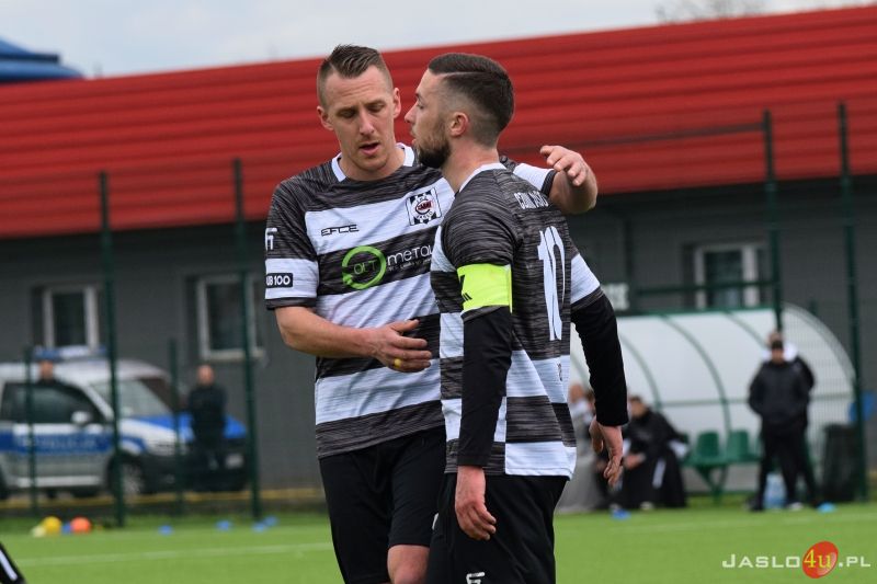 Mecz JKS Czarni 1910 Jasło - Beskid Posada Górna 4:1