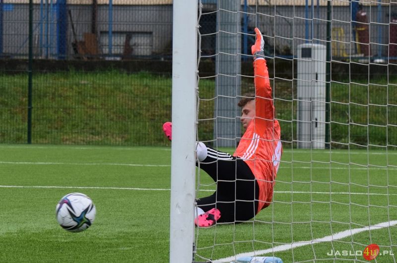 Mecz JKS Czarni 1910 Jasło - Beskid Posada Górna 4:1