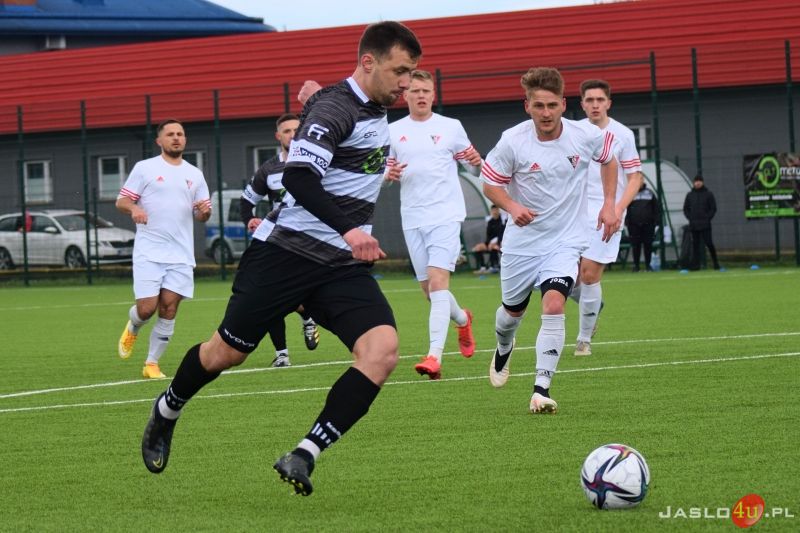 Mecz JKS Czarni 1910 Jasło - Beskid Posada Górna 4:1