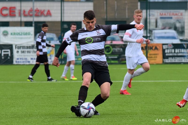 Mecz JKS Czarni 1910 Jasło - Beskid Posada Górna 4:1
