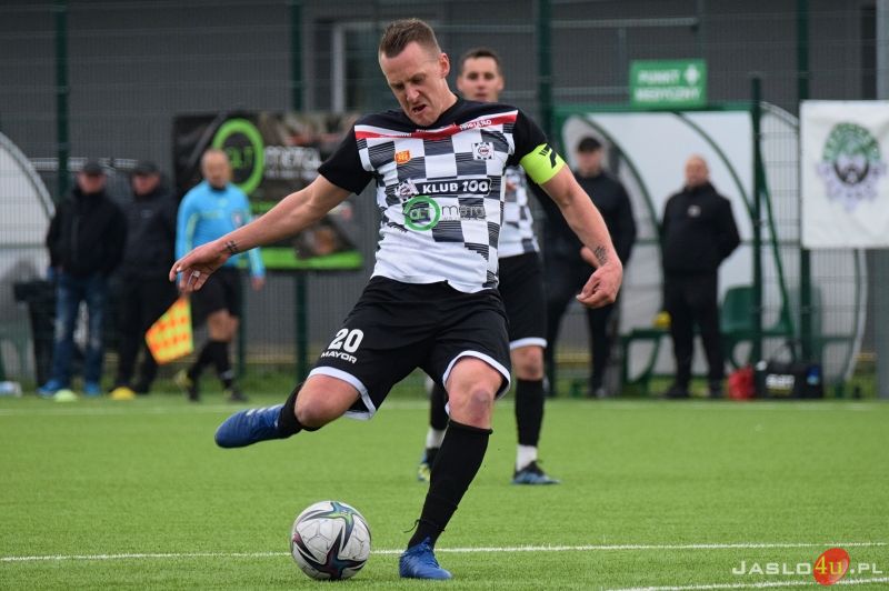 Mecz JKS Czarni 1910 Jasło - ULKS Grabowianka Grabówka 4:1