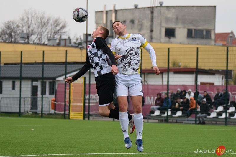 Mecz JKS Czarni 1910 Jasło - ULKS Grabowianka Grabówka 4:1