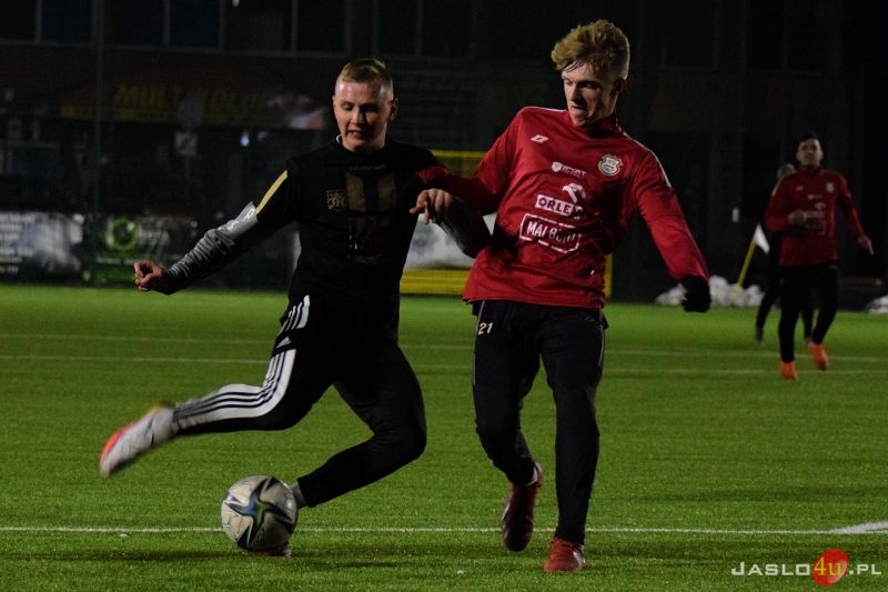 Mecz sparingowy JKS Czarni 1910 Jasło - Partyzant Targowiska 1:3