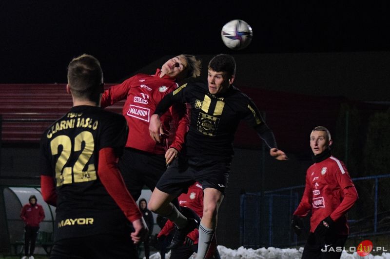 Mecz sparingowy JKS Czarni 1910 Jasło - Partyzant Targowiska 1:3