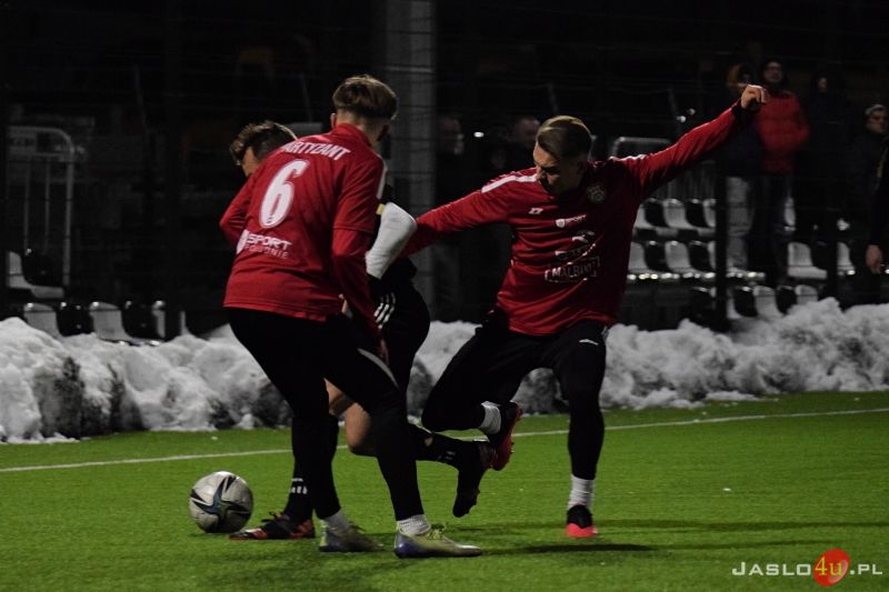 Mecz sparingowy JKS Czarni 1910 Jasło - Partyzant Targowiska 1:3