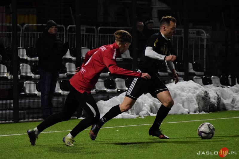 Mecz sparingowy JKS Czarni 1910 Jasło - Partyzant Targowiska 1:3