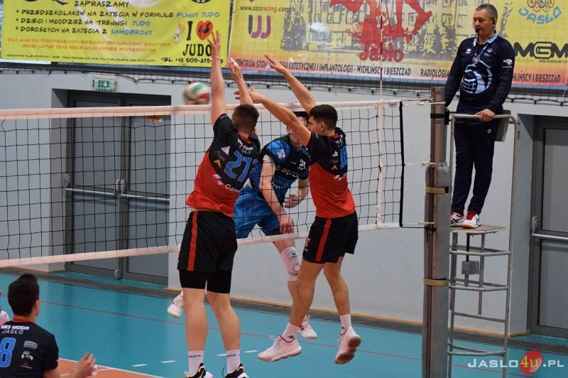 MKS "GAMRAT-MOSiR" Jasło - MKS Będzin II (3:0)