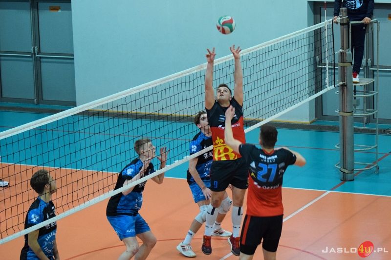 MKS "GAMRAT-MOSiR" Jasło - MKS Będzin II (3:0)