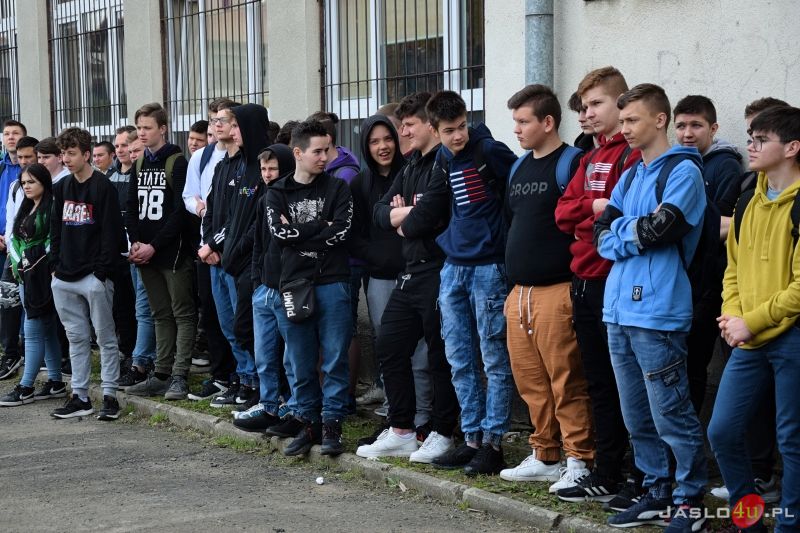 Oddanie do użytku boiska sportowego przy ZST w Jaśle