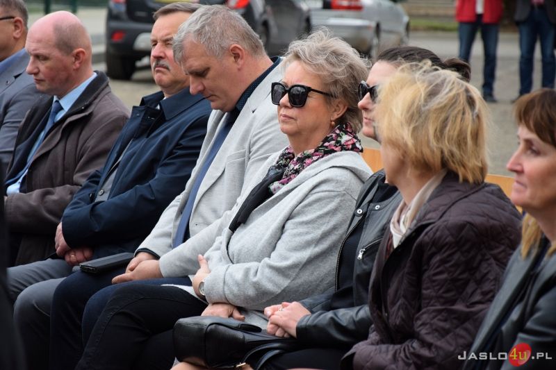 Oddanie do użytku boiska sportowego przy ZST w Jaśle