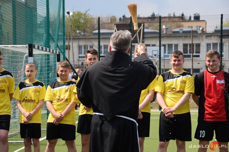 Oddanie do użytku boiska sportowego przy ZST w Jaśle