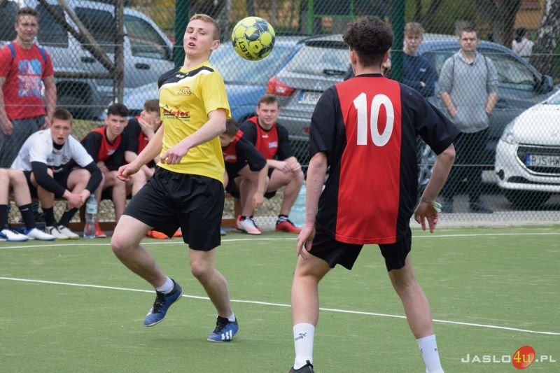 Oddanie do użytku boiska sportowego przy ZST w Jaśle