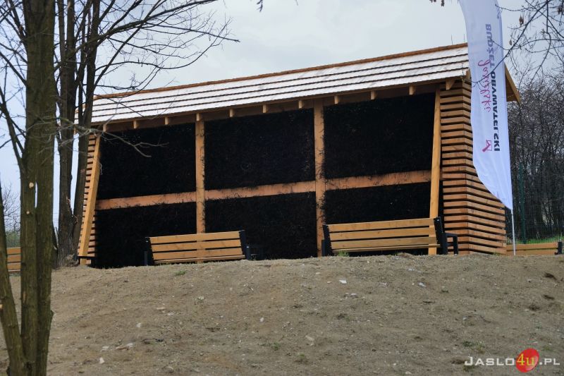 Tężnia solankowa na "Przystanku Kwiatowa"