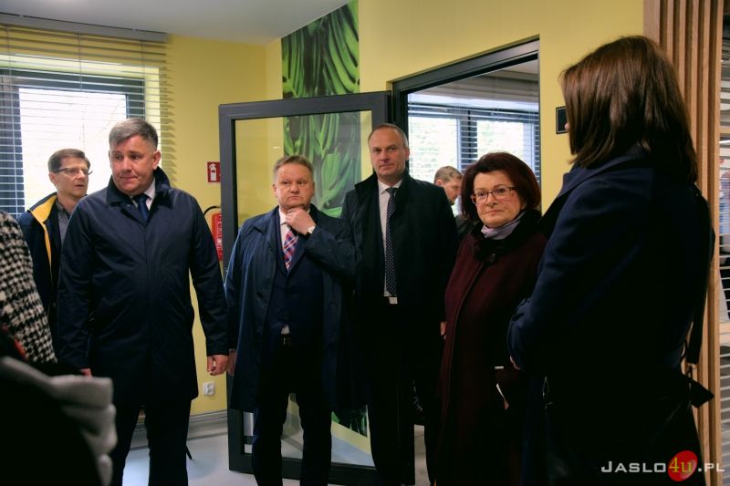 Uroczyste otwarcie  gabinetów rehabilitacji w SP GZOZ w Nowym Żmigrodzie