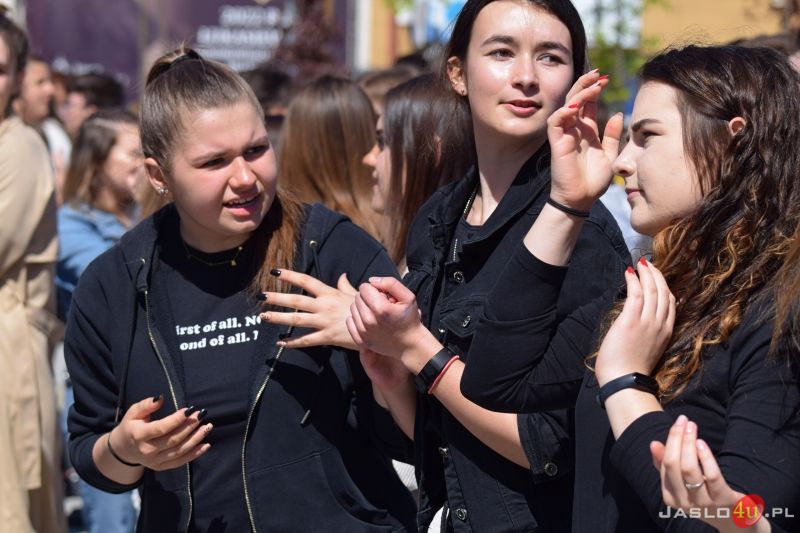 FISHMOB - Cała Polska tańczy dla św. Jana Pawła II w Jaśle 2022