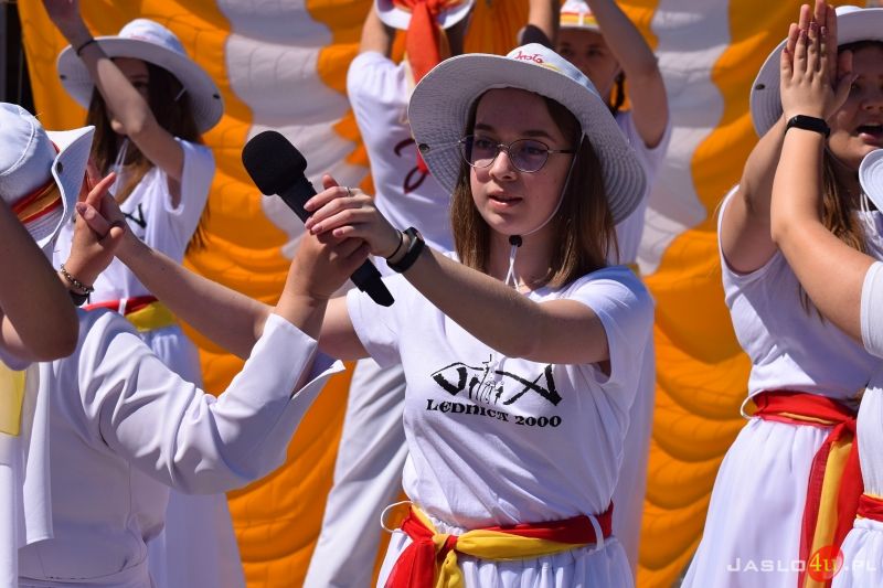 FISHMOB - Cała Polska tańczy dla św. Jana Pawła II w Jaśle 2022
