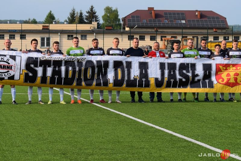 JKS Czarni 1910 Jasło - LKS Przełom Besko (2:1)