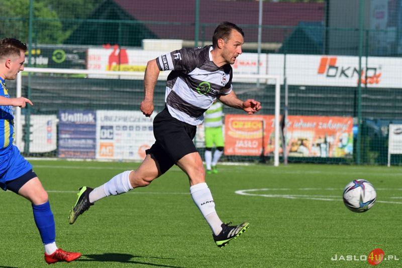 Mecz JKS Czarni 1910 Jasło - MKS Ostoja Kołaczyce 4:1