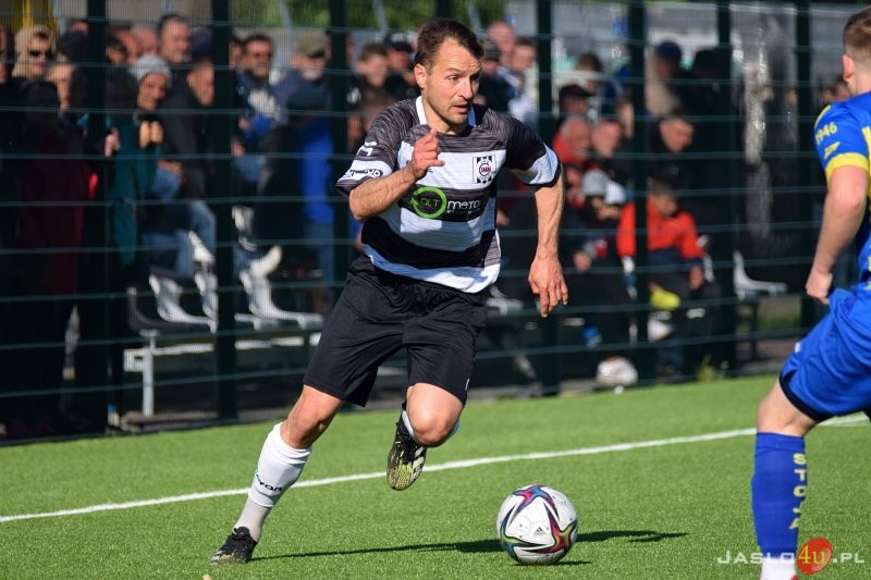 Mecz JKS Czarni 1910 Jasło - MKS Ostoja Kołaczyce 4:1