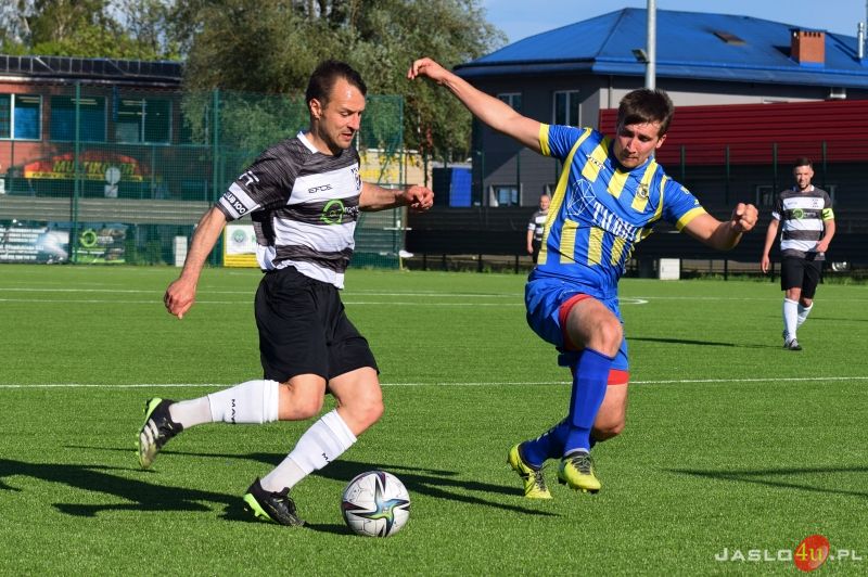 Mecz JKS Czarni 1910 Jasło - MKS Ostoja Kołaczyce 4:1