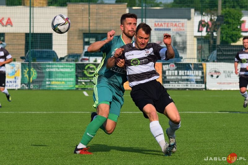 Mecz JKS Czarni 1910 Jasło - Partyzant Targowiska 3:1