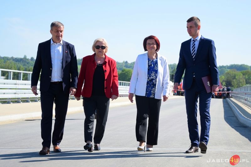 Otwarcie mostu na rzece Ropie w Przysiekach