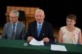 Podpisanie umów na realizację budowy boiska wielofunkcyjnego i kortu tenisowego