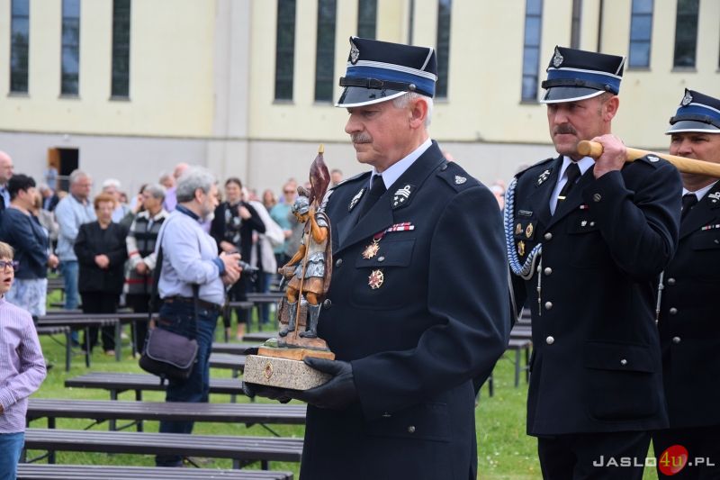 V Diecezjalna Pielgrzymka Strażaków do Sanktuarium w Dębowcu